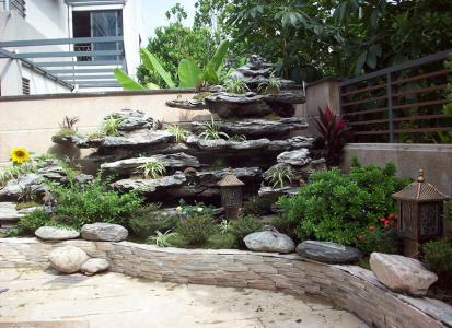 庭院假山正對(duì)著屋門好嗎