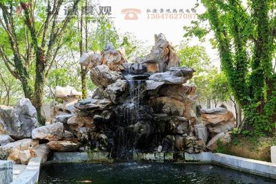 用土、石等材料構(gòu)筑的假山